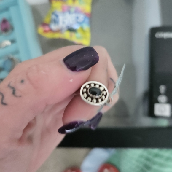 Ring set! NWT Onyx dainty ring set, size 6 onyx scalloped, Onyx simple 6.5 - Picture 15 of 16